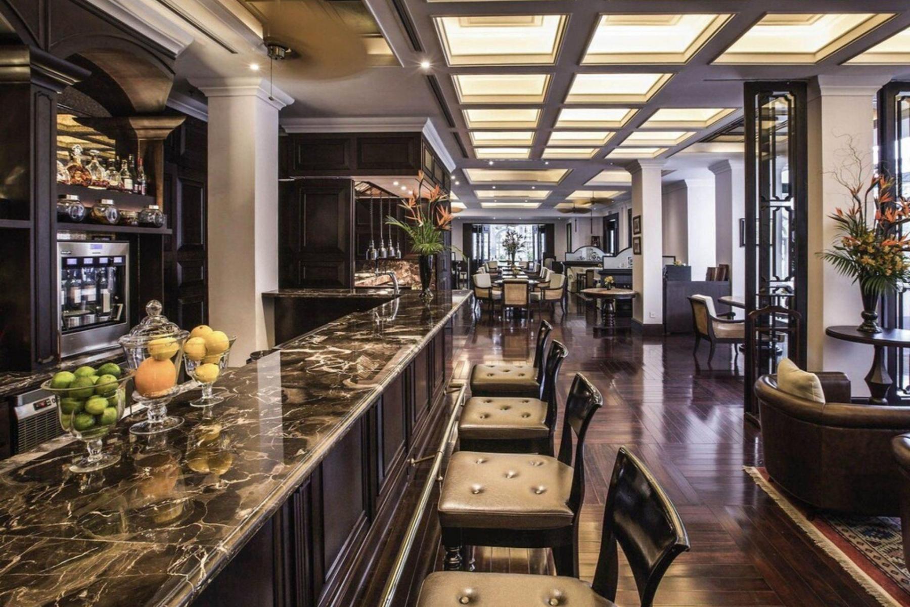 nhà hàng của Sofitel Legend Metropole Hanoi