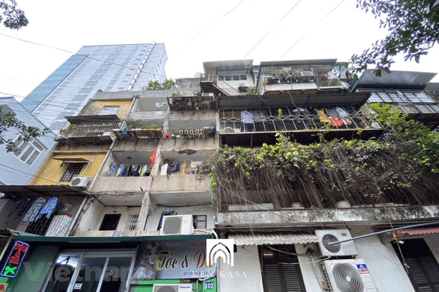 Phụ thuộc nhiều v&agrave;o hiện trạng kết cấu cũ