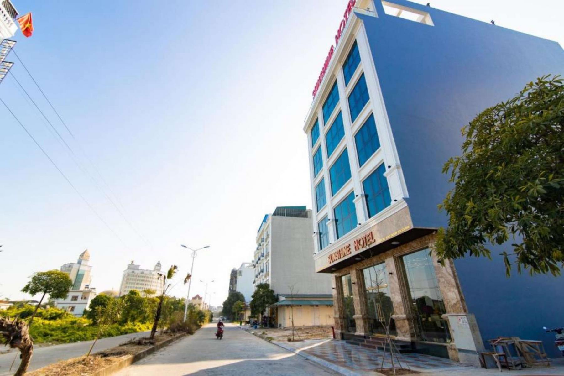 Sunshine Hotel Móng Cái có vị trí khá thuận lợi 