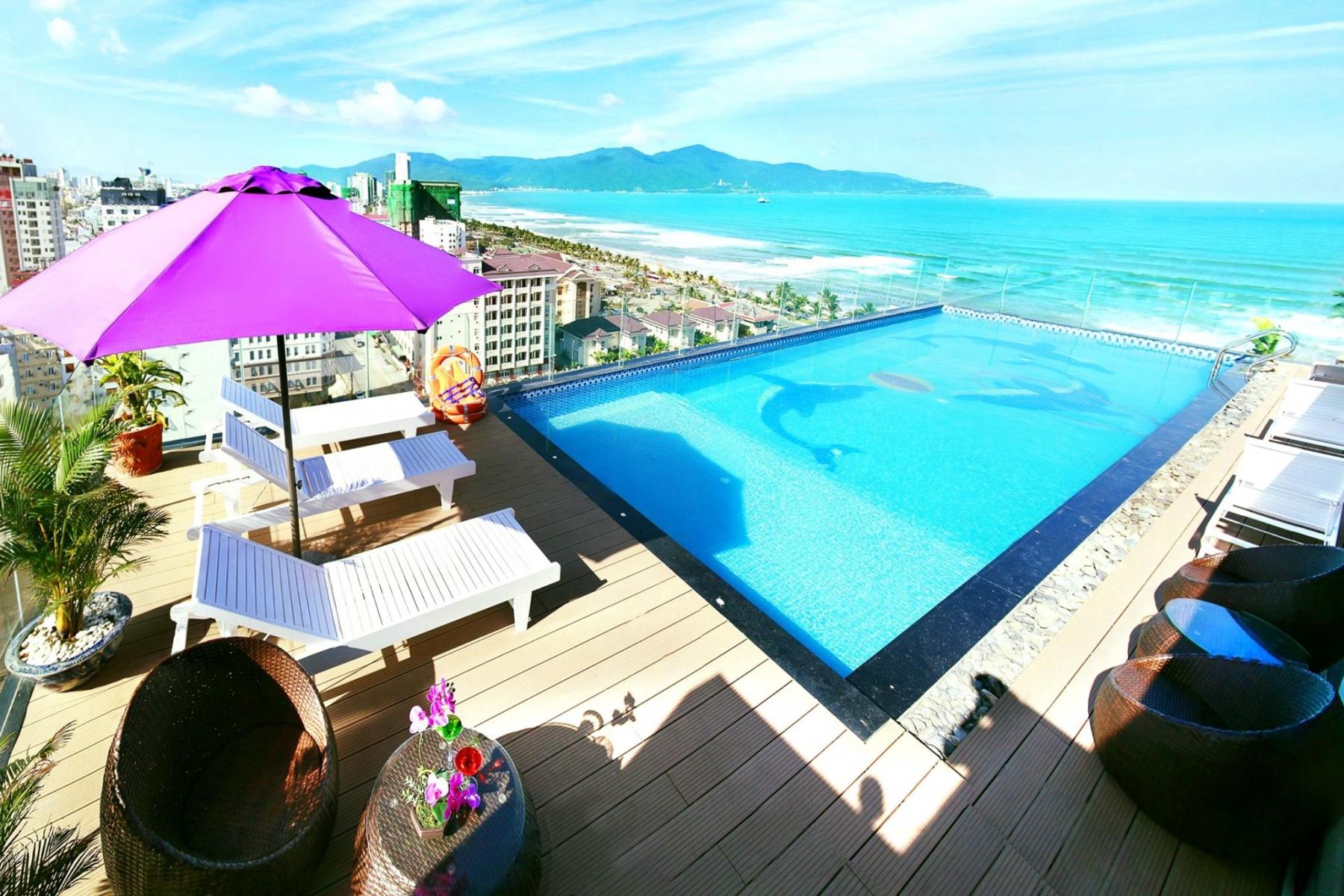 bể bơi của Alani Hotel & Spa Đà Nẵng