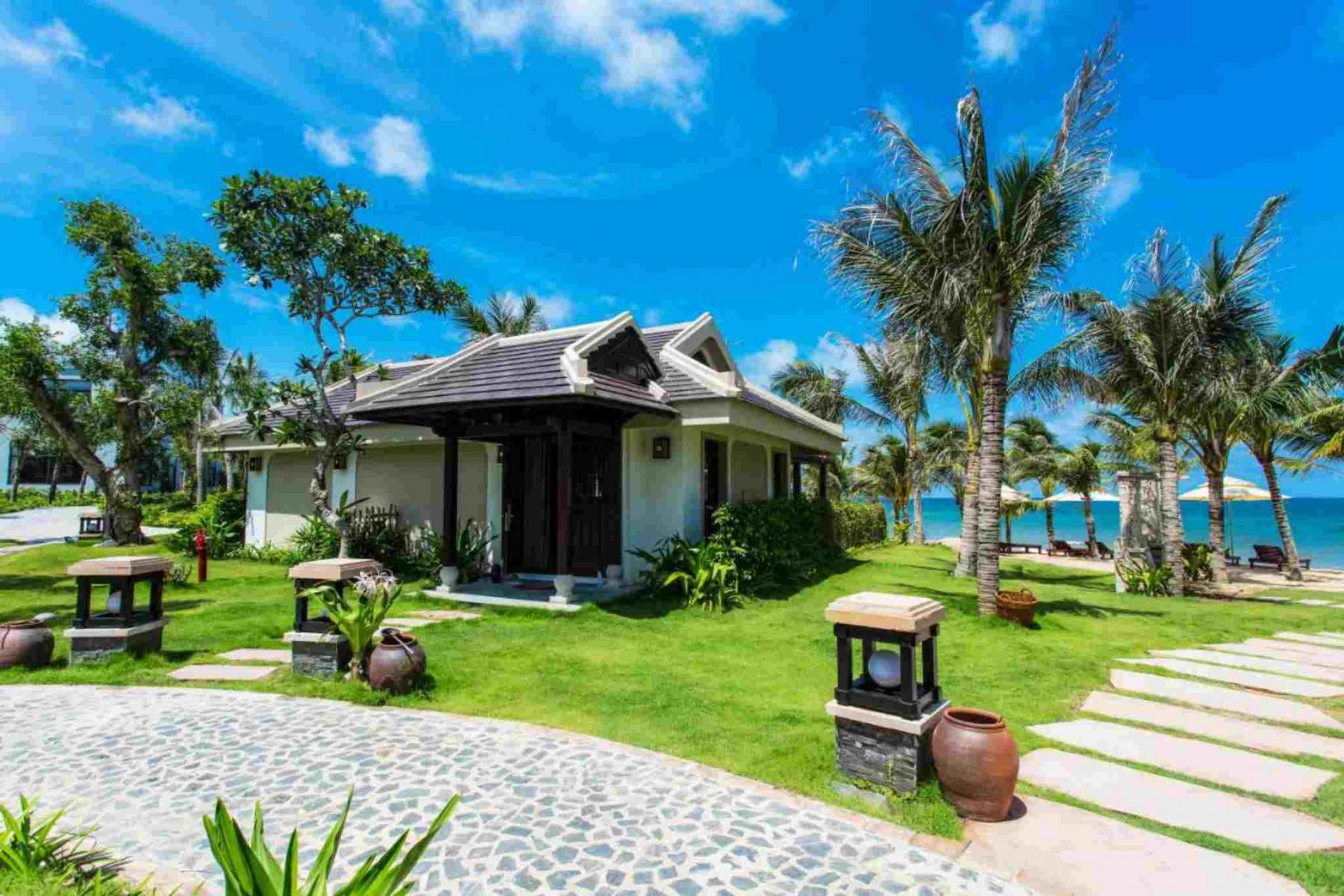 review Anja Beach Resort & Spa Phú Quốc