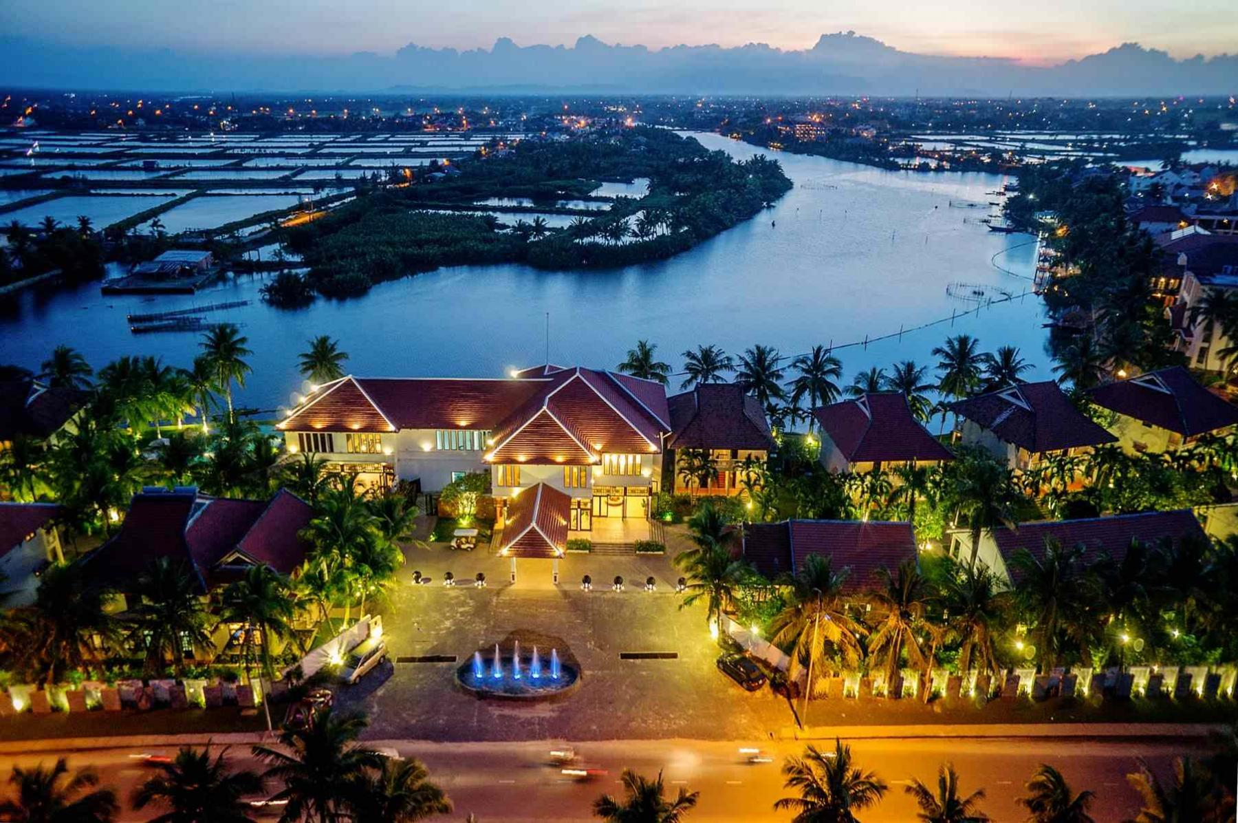 Review Hội An Beach Resort