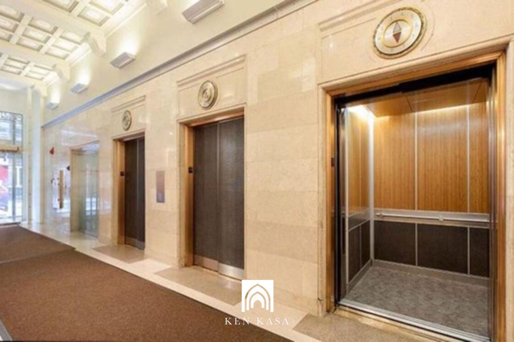 Vị trí lắp đặt thang máy gần lối vào chính