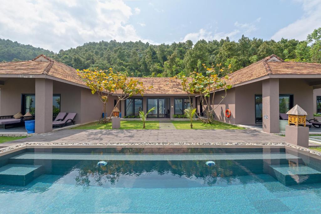 Two Bedroom Hillside Pool Villa