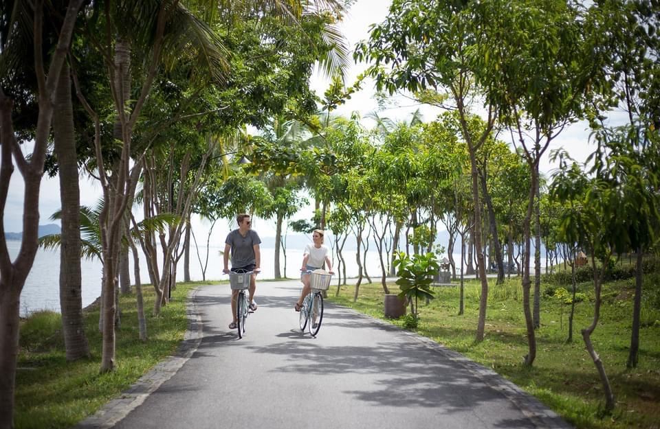 Nhóm khách hàng mục tiêu của Vedana Lagoon Resort & Spa