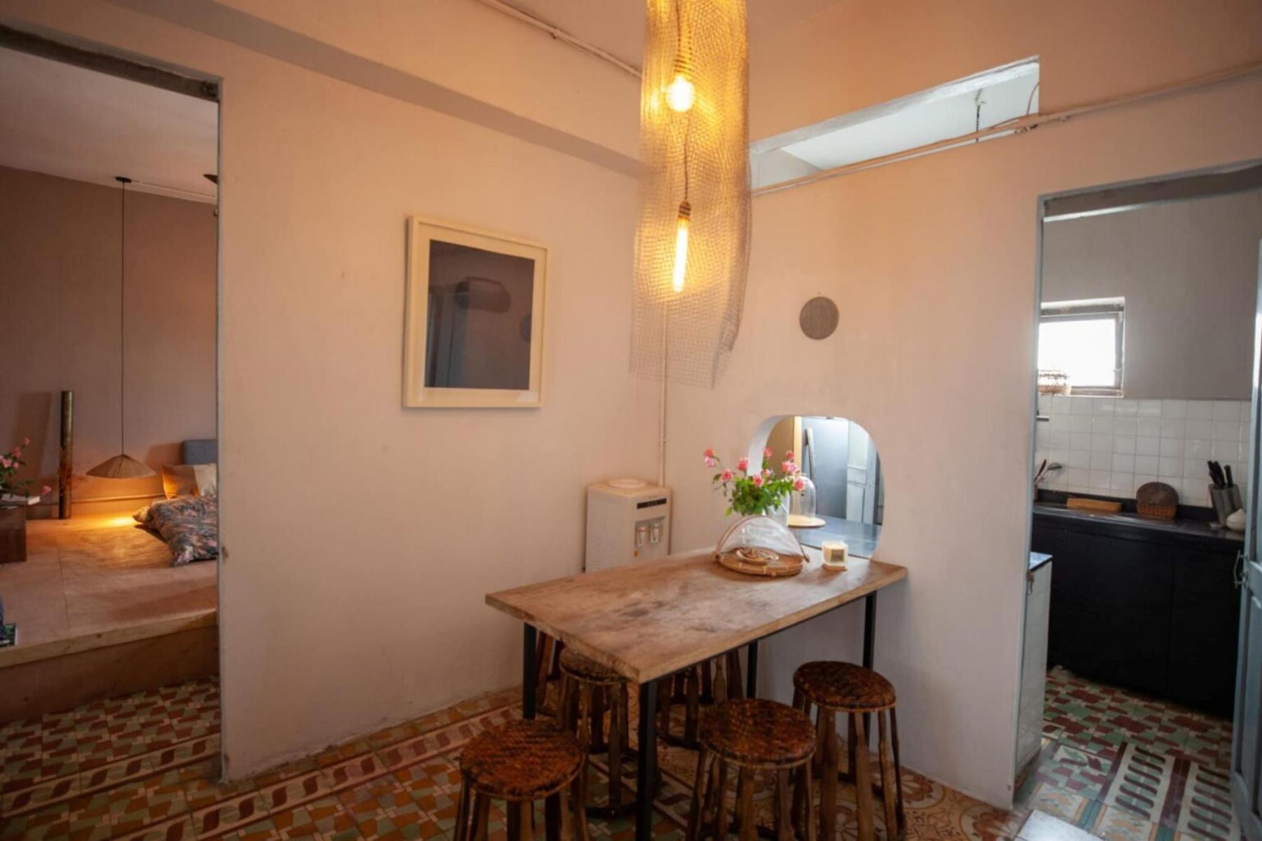 mẫu phòng homestay giá rẻ le bleu indie