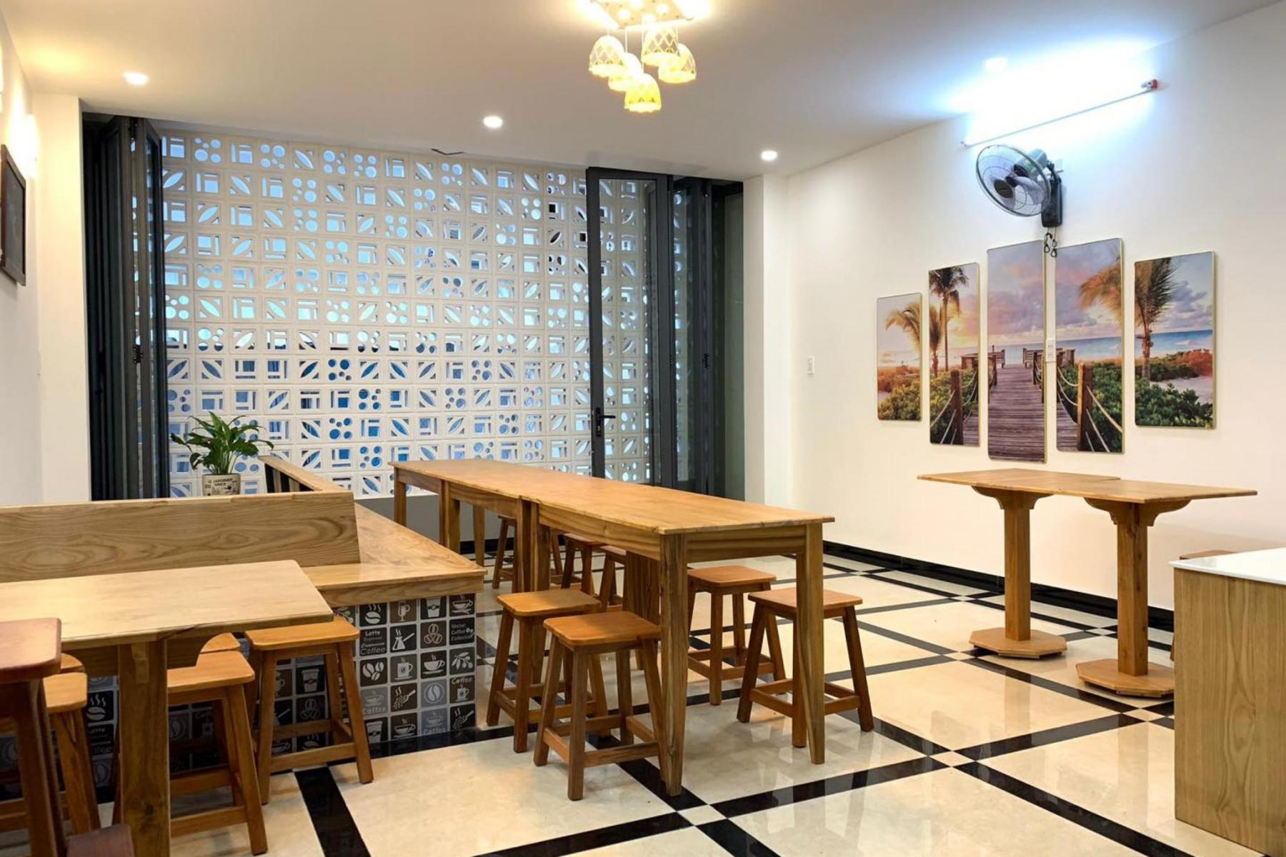 ánh sáng trong thiết kế nội thất homestay phong cách tối giản